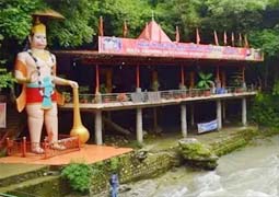 tapkeshwar-temple-dehradun